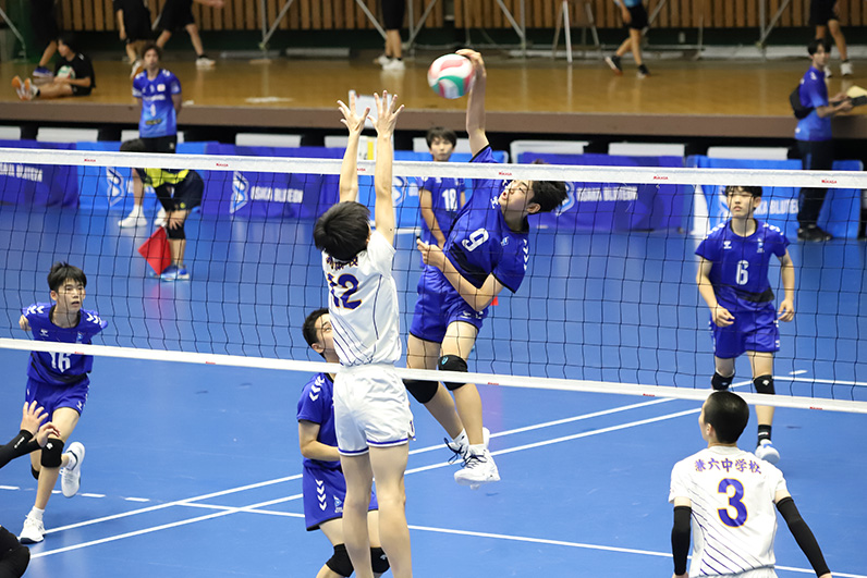 写真:試合中の選手の様子
