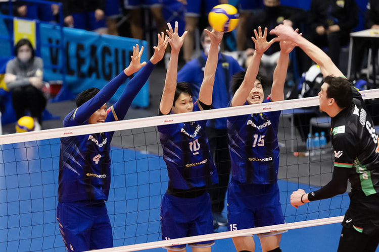 写真:大竹選手、山内選手、大塚選手