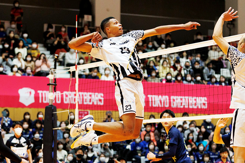 写真：エバデダン選手