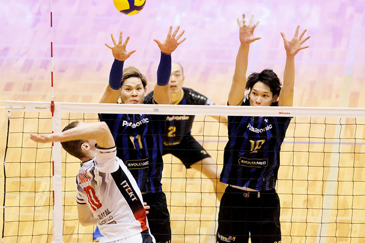写真:西田選手、山内選手