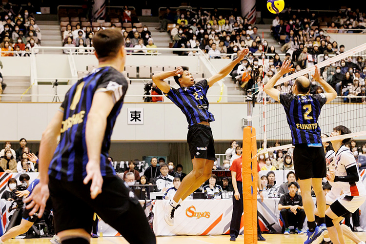 写真:エバデダン選手