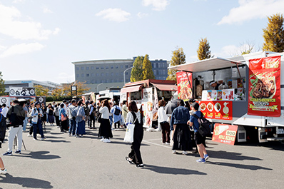 画像:OSAKA BLUTEON GOURMET STREET