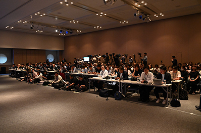 写真：リブランディング発表会の様子（来場者の様子）